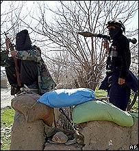 پیکارجویان در وزیرستان جنوبی (عکس از آرشیو) 