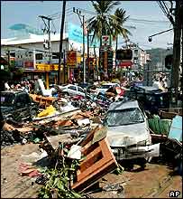 Phuket após tsunami