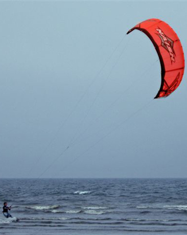 kite surfer