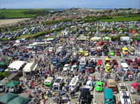 Hundreds of cars at Run to the Sun