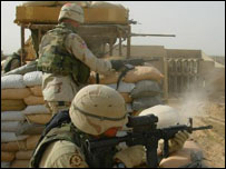 Necef'teki Amerikan askerleri