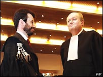 Avrupa Asliye Hukuk Mahkemesi avukatları