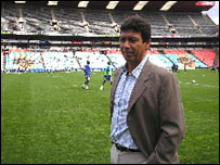 Ricardo Heron Ferreira em estádio na África do Sul