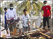 Tayland'ın yerle bir olan Khao Lak kasabası