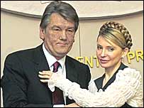 Ukrayna Cumhurbaşkanı Viktor Yuşçenko ile eski Başbakan Timoşenko