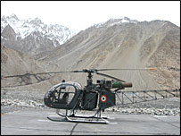 सियाचिन पर चीता हेलिकॉप्टर