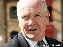 Bộ trưởng Nội vụ John Reid