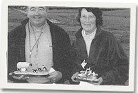 Mr E L Morgan, Aberystwyth a enillodd y dosbarth agored Dull Cenedlaethol, ac M Morgan, Tregaron a enillodd y dosbarth agored Dull De Cymru.