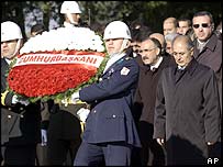 До мавзолею Ататюрка поклали президентський вінок