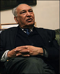 شریف الدین پیرزادہ