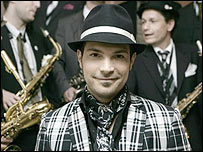 راجر سیسرو خواننده آلمانی