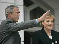 Bush dhe Merkel