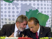 Brezilya lideri da Silva (solda) ve Meksika lideri Calderon