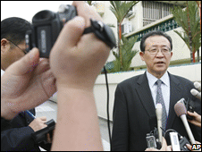 Đặc sứ Bắc Hàn Kim Kye-Gwan gặp đặc sứ Mỹ tại Singapore