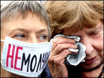 Росіяни віддають останню шану