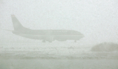 plane_snow.jpg