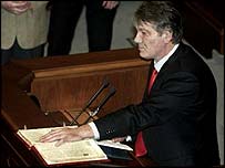 Muhalefet lideri Viktor Yuşçenko