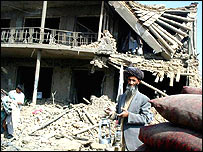 ويرانه های ناشی از جنگ در افغانستان