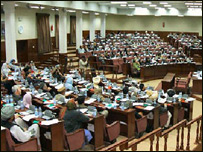 په پارلمان کې دښځوونډه