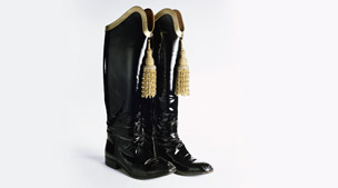 The General - boots|80|Elton John 