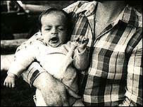 Horacio Pietragalla Corti, um dos cerca de 200 bebês tirados de seus pais durante a ditadura argentina