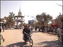 خيابانی در شهر فراه در غرب افغانستان