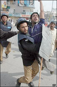 تظاهرات ضد بوش در راولپندی