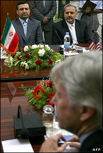 مذاکرات سفرای ایران و آمریکا در عراق 