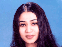 طالبہ، ہیرو ویلڈ یونیورسٹی، لندن 