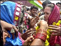 सोनिया गाँधी