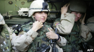 жінки-солдати