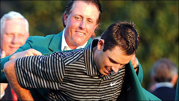 Charl Schwartzel dons the Green Jacket. Photo: AFP