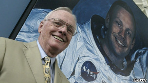 Нил Армстронг