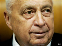 آريل شارون نخست وزير اسرائيل