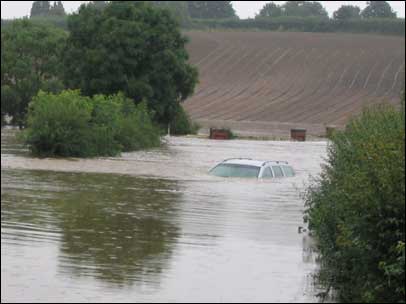 Defford Bridge by Peter Edgson