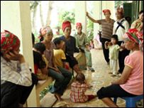 Các nạn nhân tạm trú tại đồn biên phòng