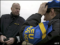 Eulex police starting Kosovo mission, 27 Nov 08