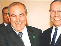 کالين پاول (راست) وزير خارجه آمريکا و اياد علاوی 