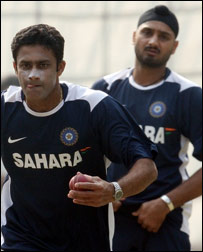 हरभजन सिंह और अनिल कुंबले