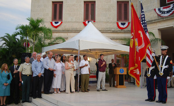 4 de julio en la casa del jefe diplomático de EE.UU. en La Habana. (Foto: Raquel Pérez)