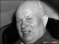 Nikita Khrushchev (em foto de 1956)