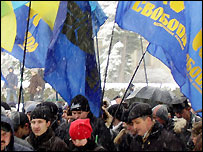 ВО "Свобода" з протестами проти скасування виборів