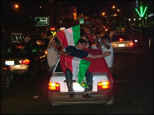 عکس از مریم آموزگار