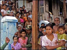 Nạn nhân bão lụt ở Miến Điện