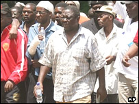 مورگان چانگیرای در مقابل دادگاه