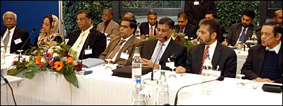 Government delegation in Geneva (photo Sudath Silva)