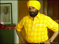 बोमन ईरानी