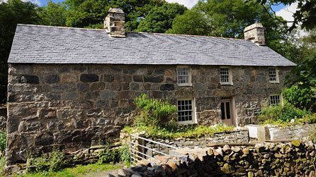 Yr Ysgwrn, now complete with new roof. Photo courtesy of Snowdonia National Park Authority