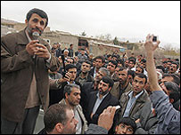 احمدی نژاد در ساری - عکس از خبرگزاری فارس