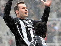 维杜卡庆祝进球